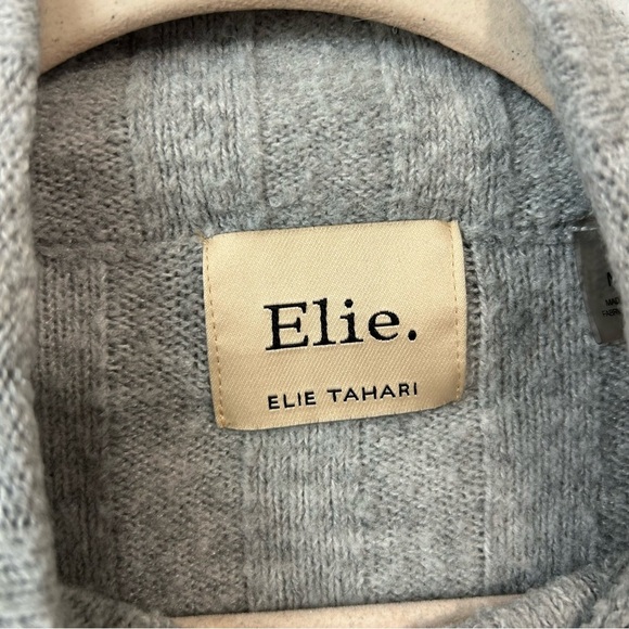 Elie Tahari Light Gray Knit Mock Neck Wool Blend Sweater Women’s Size Medium - Picture 2 of 6